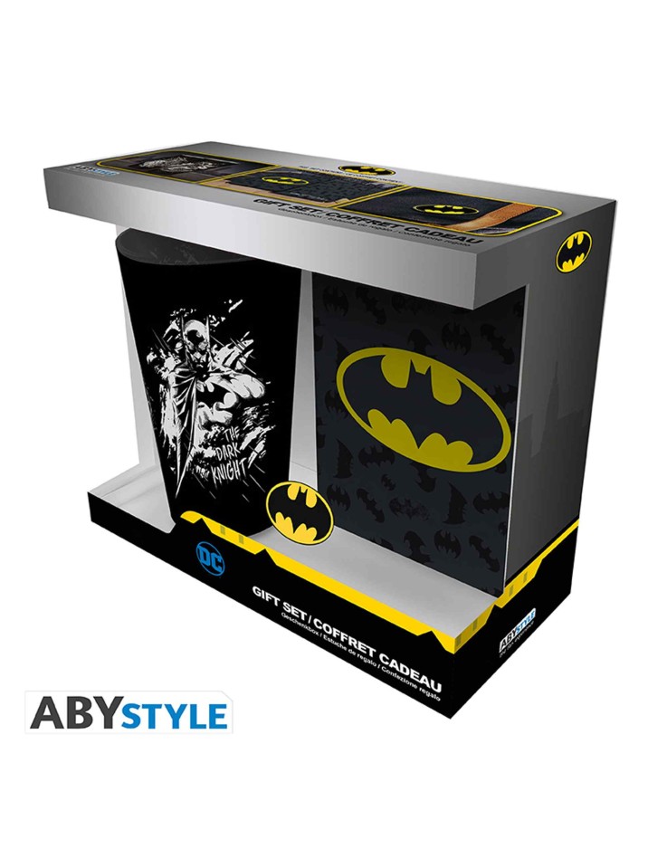 DC Comics Batman 400ml Glass & A6 Notebook & Pin Badge Gift Set